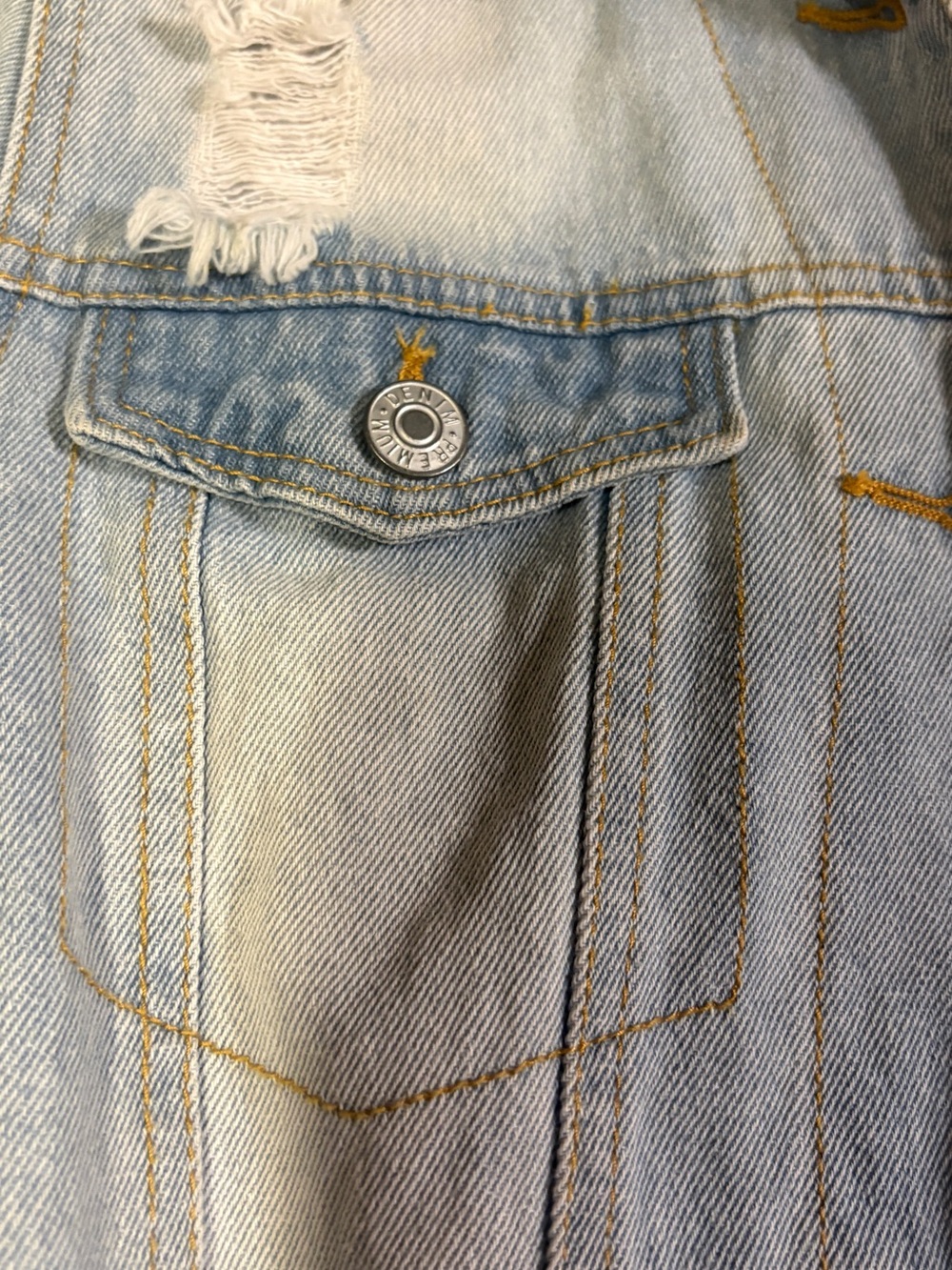 Love Tree Light Blue Denim Jacket with White Hood - Picture 4 of 8